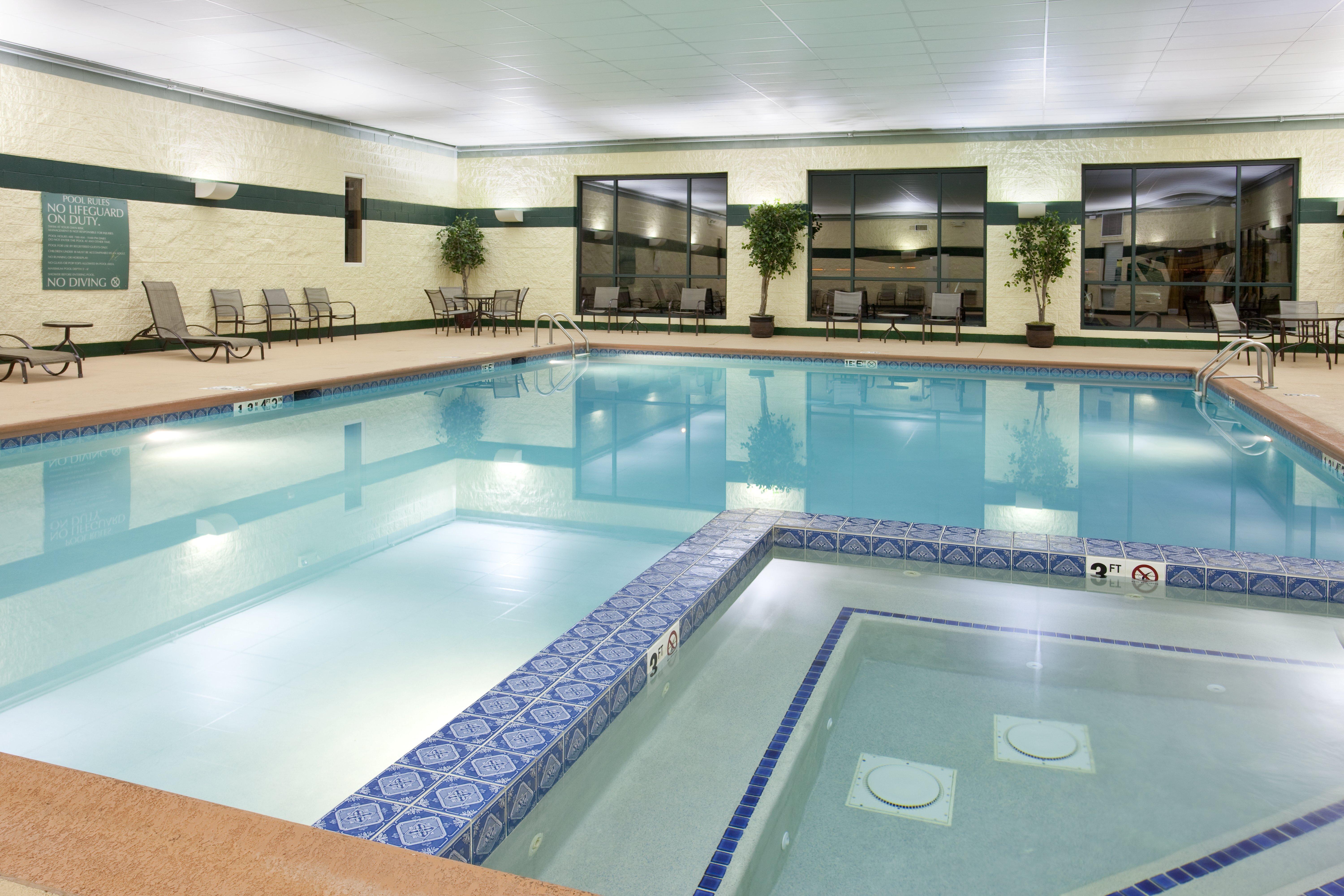 Holiday Inn & Suites Bolingbrook By Ihg Dış mekan fotoğraf