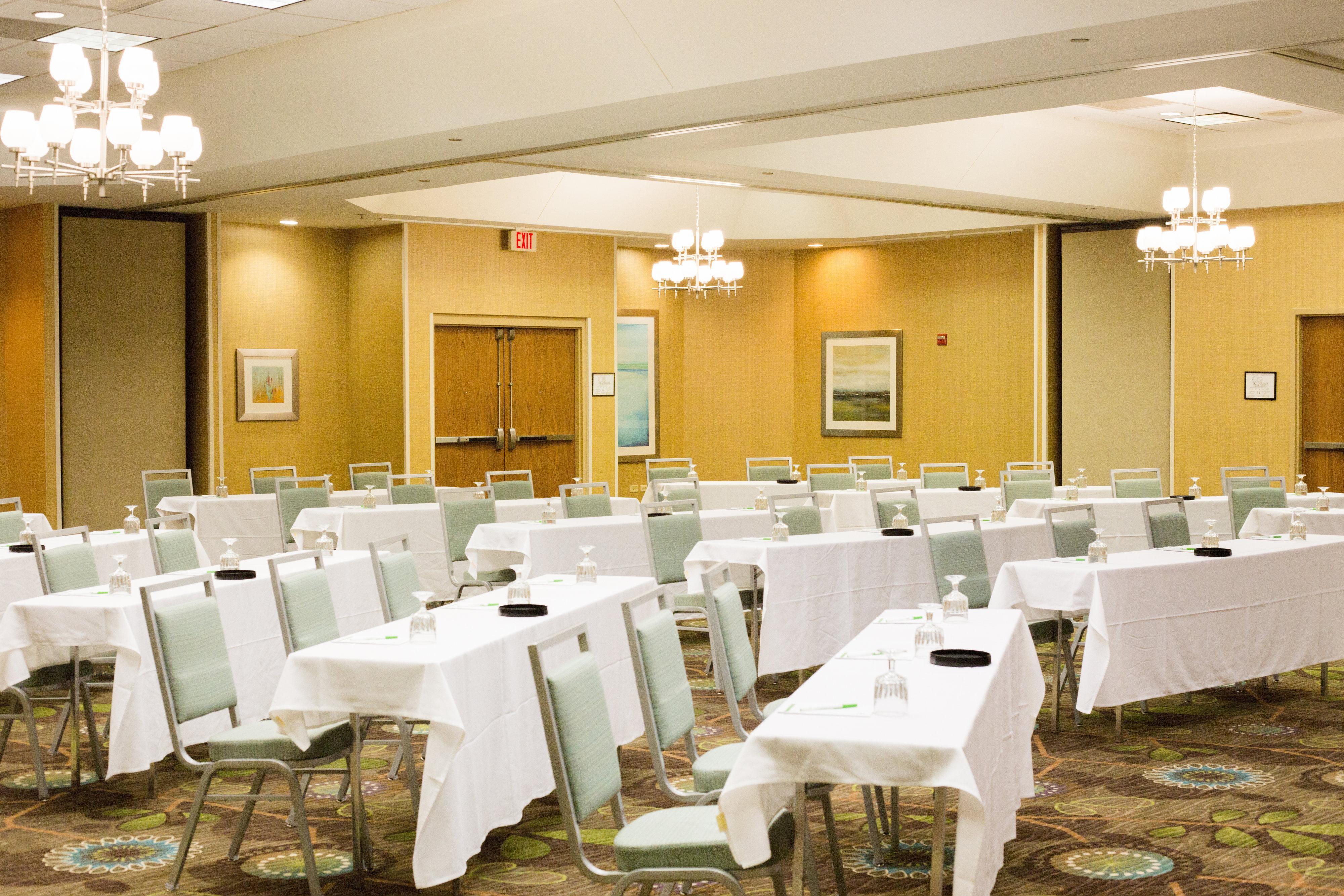 Holiday Inn & Suites Bolingbrook By Ihg Dış mekan fotoğraf